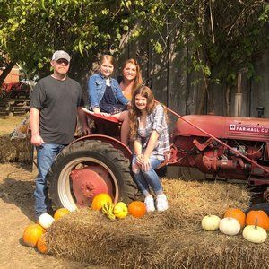 Meet your Posher, Kim